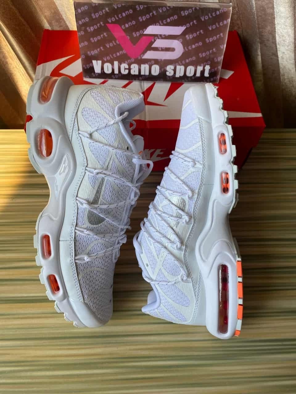 Air Max Plus Utility 'White Safety Orange' FJ4232-100