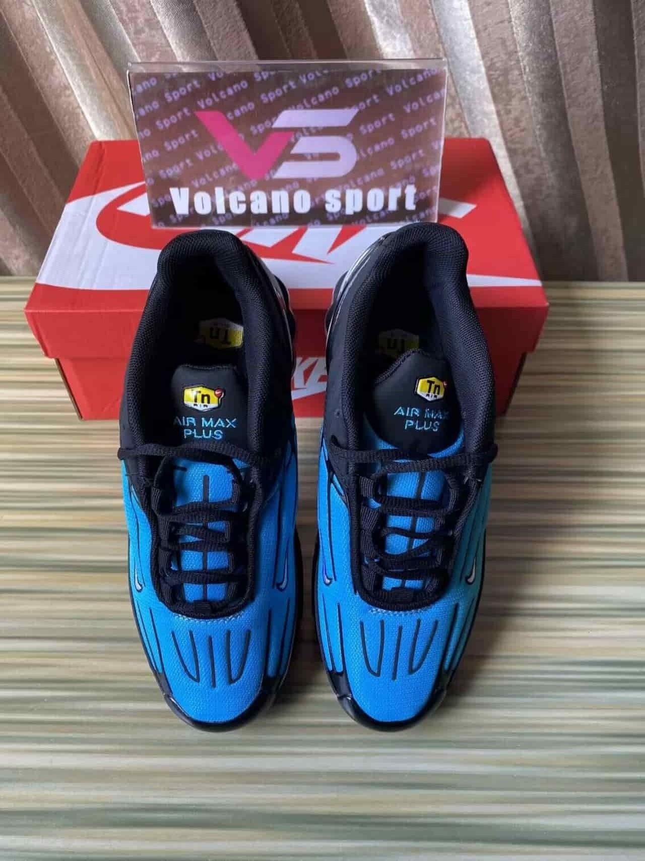 Nike Air Max Plus 3 Aqua Gradient FQ2417-001