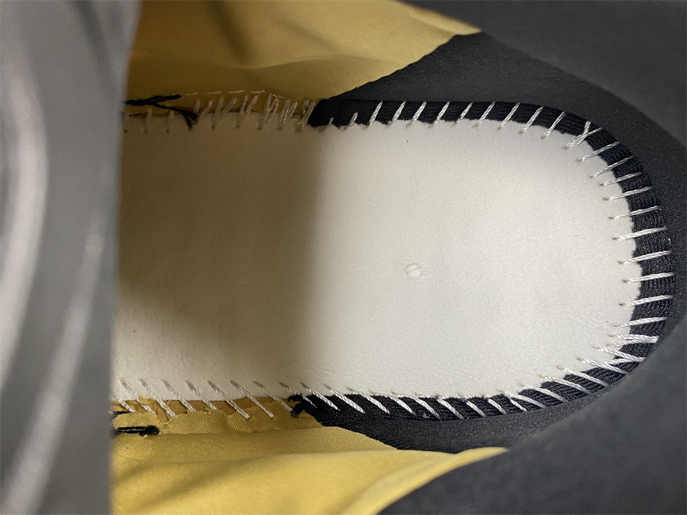 adidas Yeezy Boost 700 MNVN Honey Flux