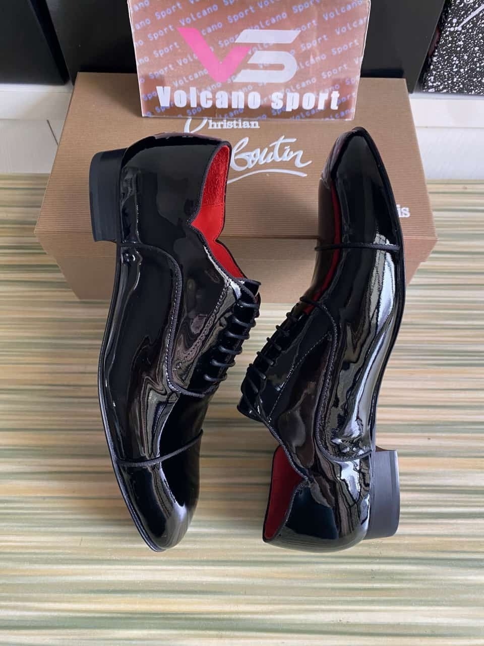 Christian Louboutin Greggy Chick Patent Leather Oxford Shoes