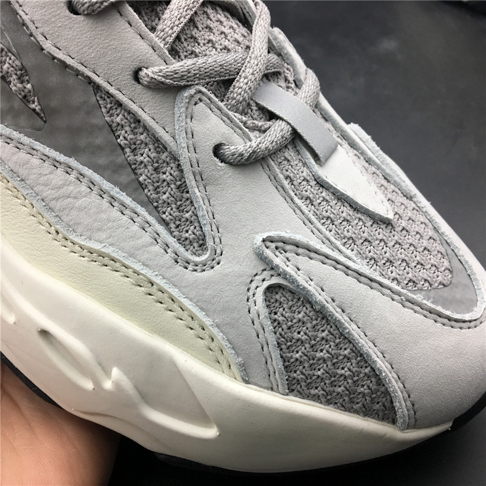 adidas Yeezy Boost 700 V2Static