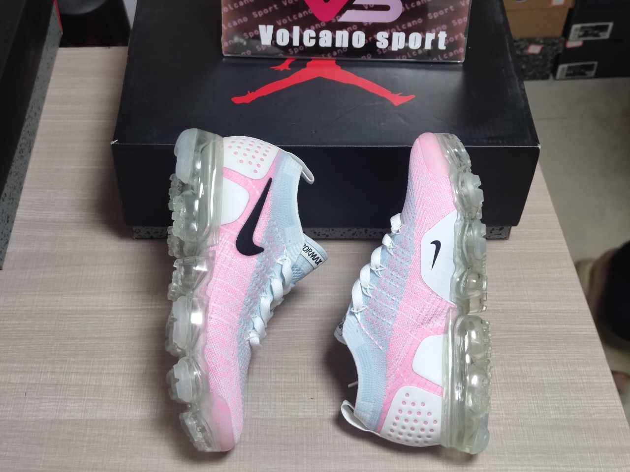 Air VaporMax 2 White Hydrogen Blue