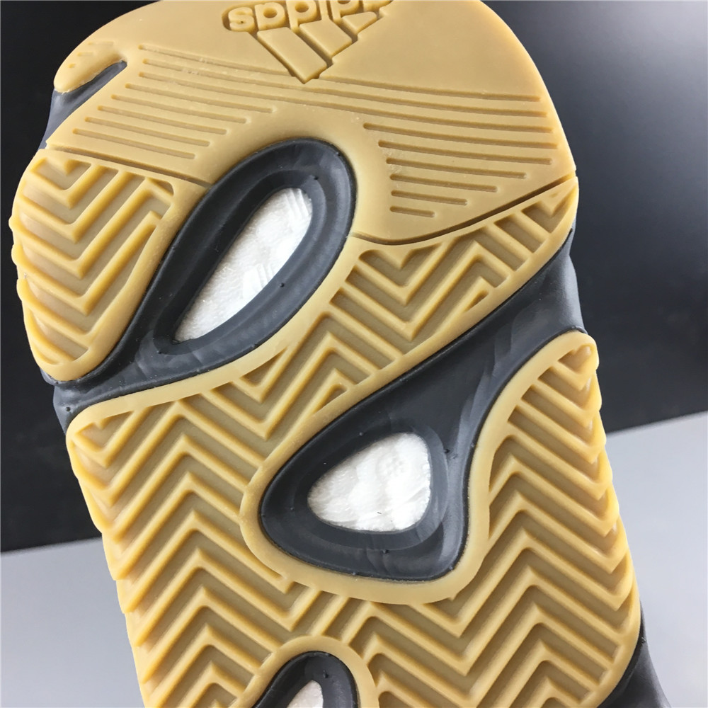 adidas Yeezy Boost 700 V2Tephra