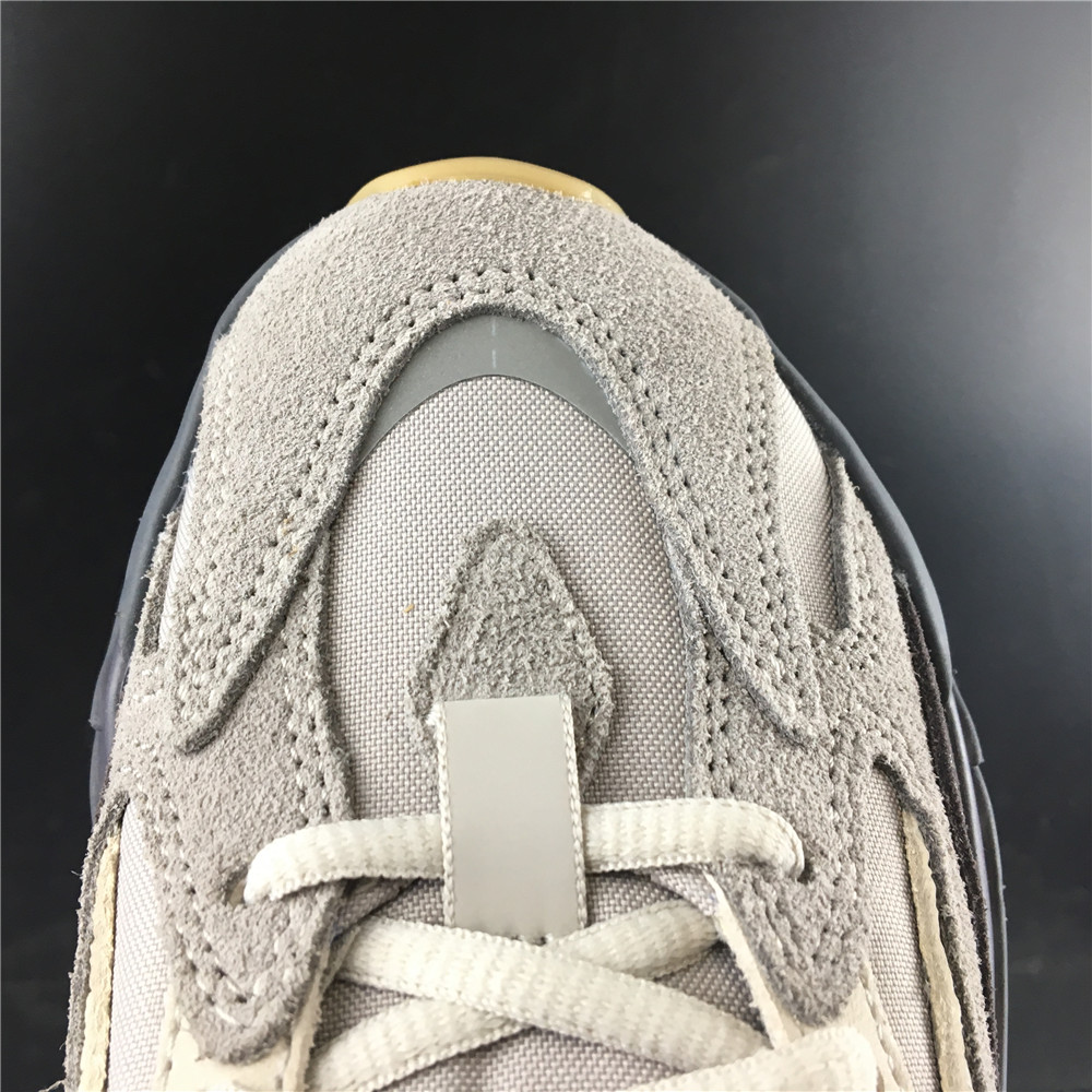 adidas Yeezy Boost 700 V2Tephra