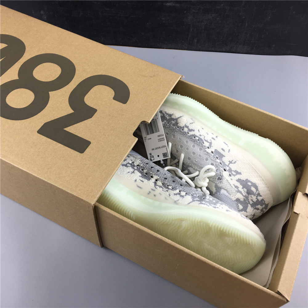 adidas Yeezy Boost 380Alien