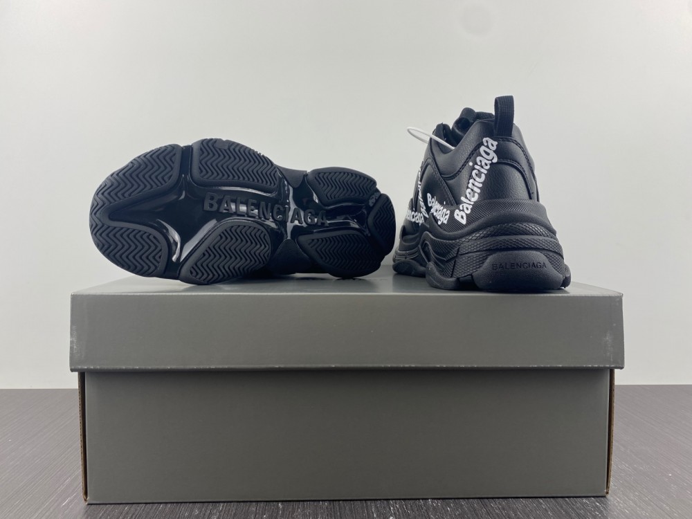 BALENCIAGA  536737 W2FAB1090