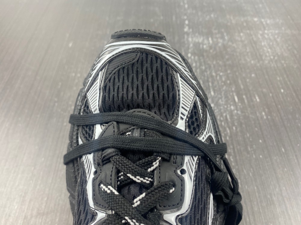 十IAGA -PHANTOM SNEAKER  W1RB5 0102