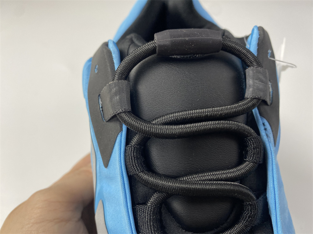 adidas Yeezy Boost 700 MNVNBright Cyan