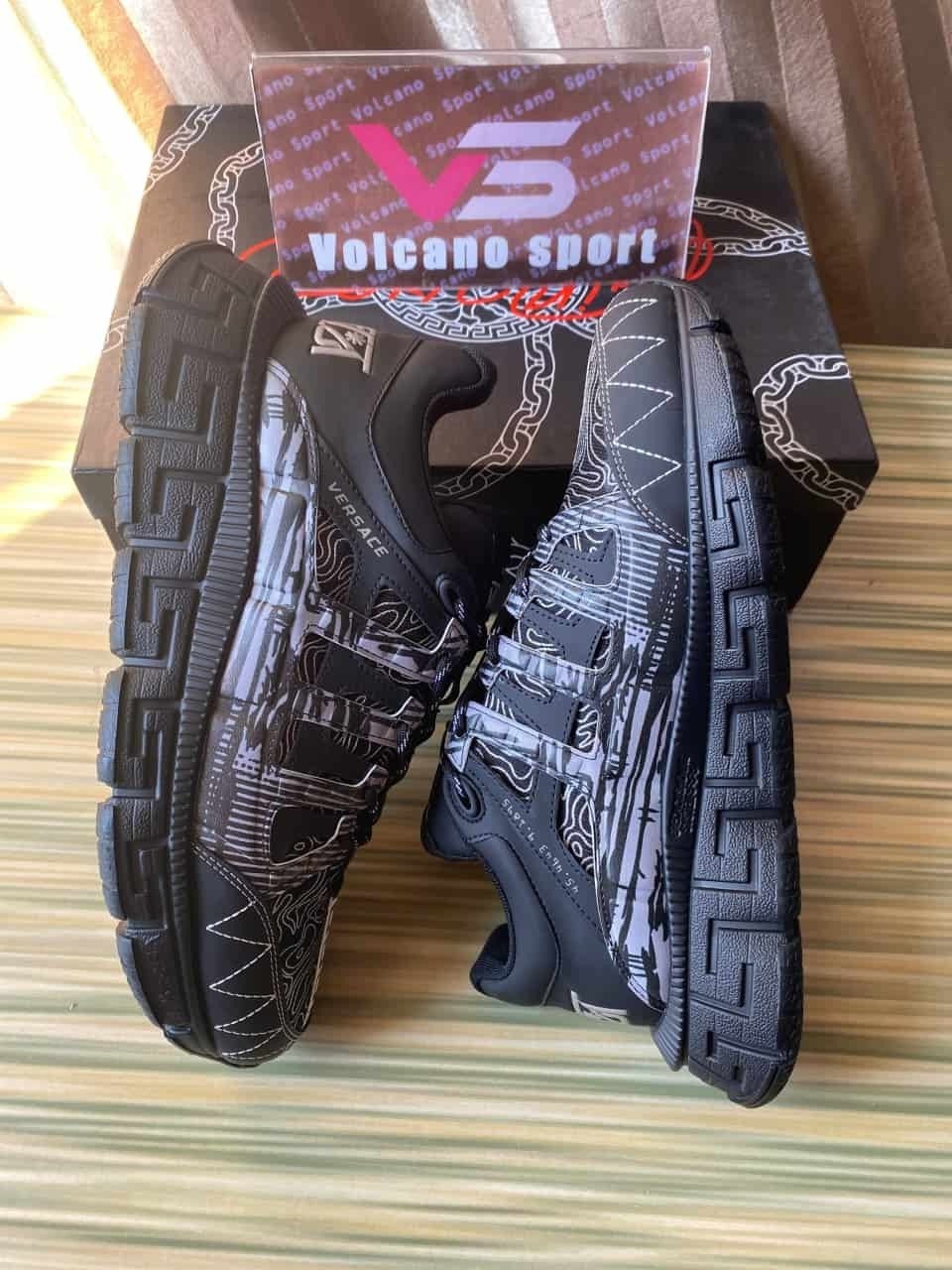 Versace Trigreca Black