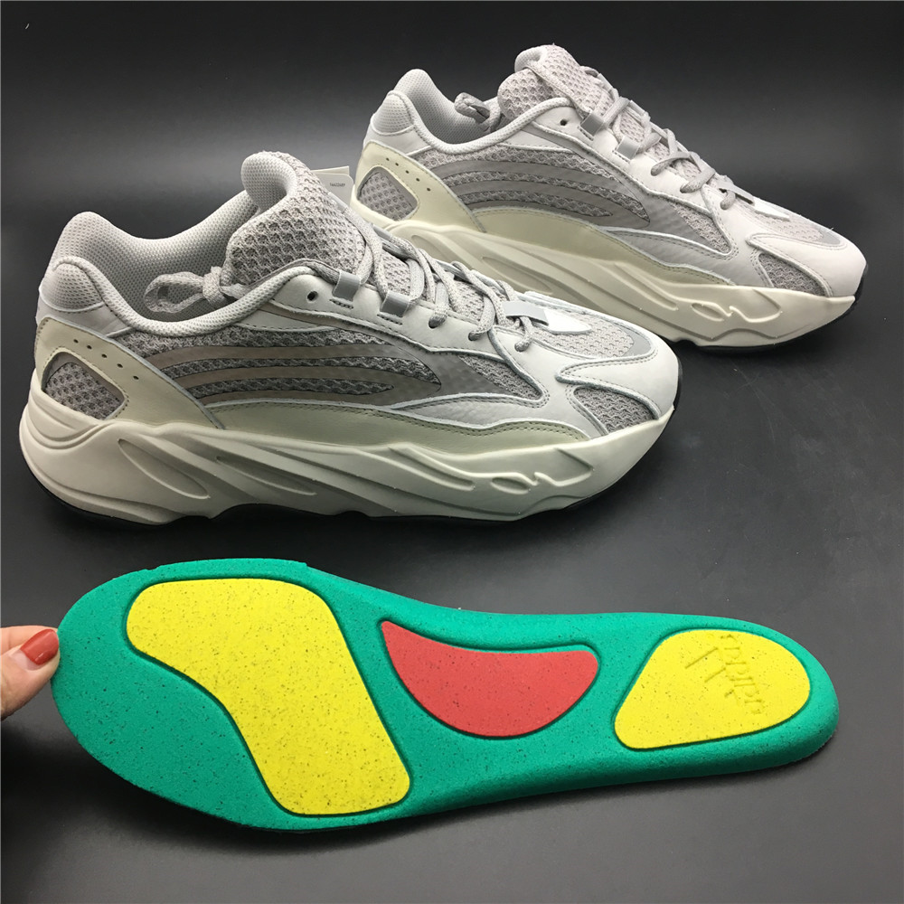 adidas Yeezy Boost 700 V2Static