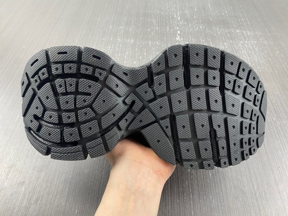 Balenciaga 十IAGA -PHANTOM SNEAKER W3RB5 0218