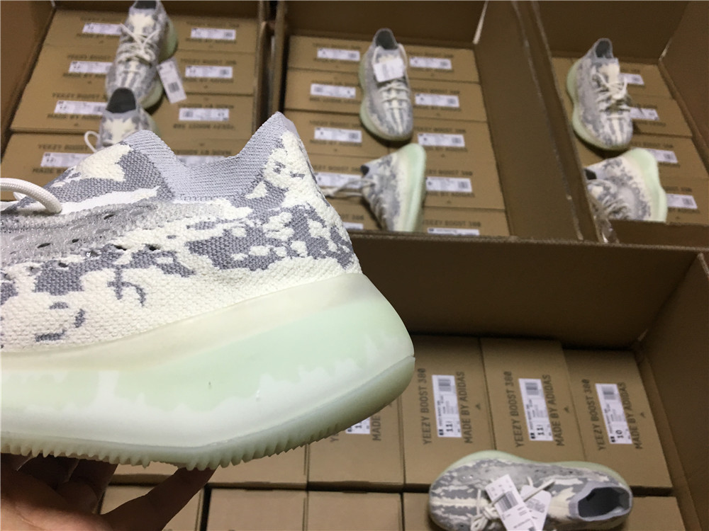 adidas Yeezy Boost 380Alien