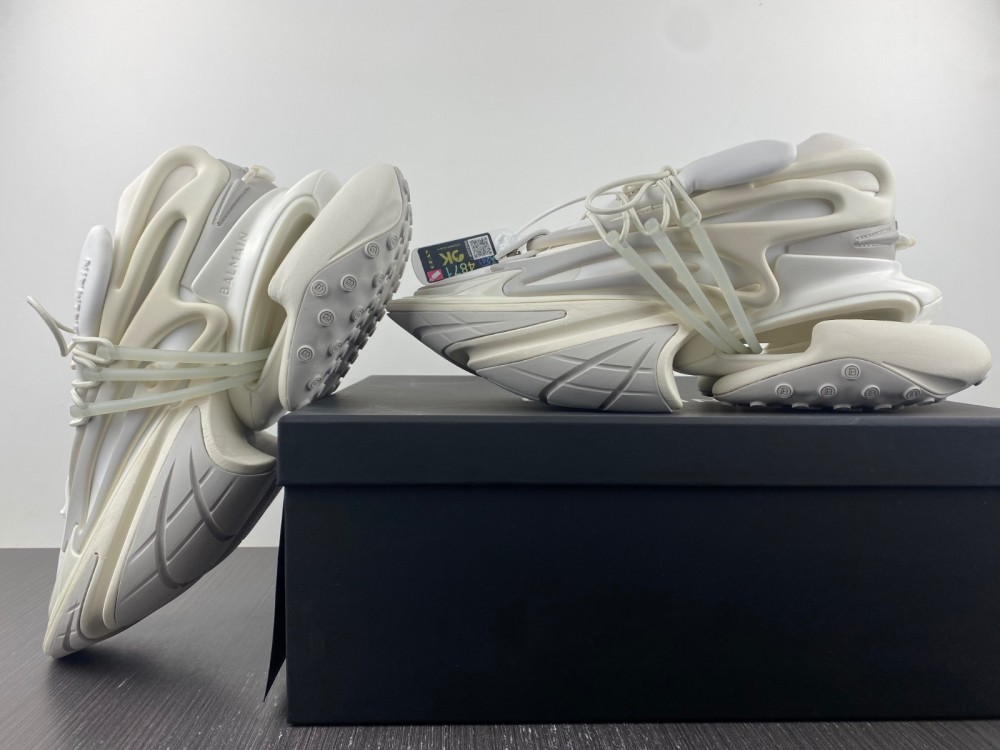 Balmain Unicorn Low-TopWhite