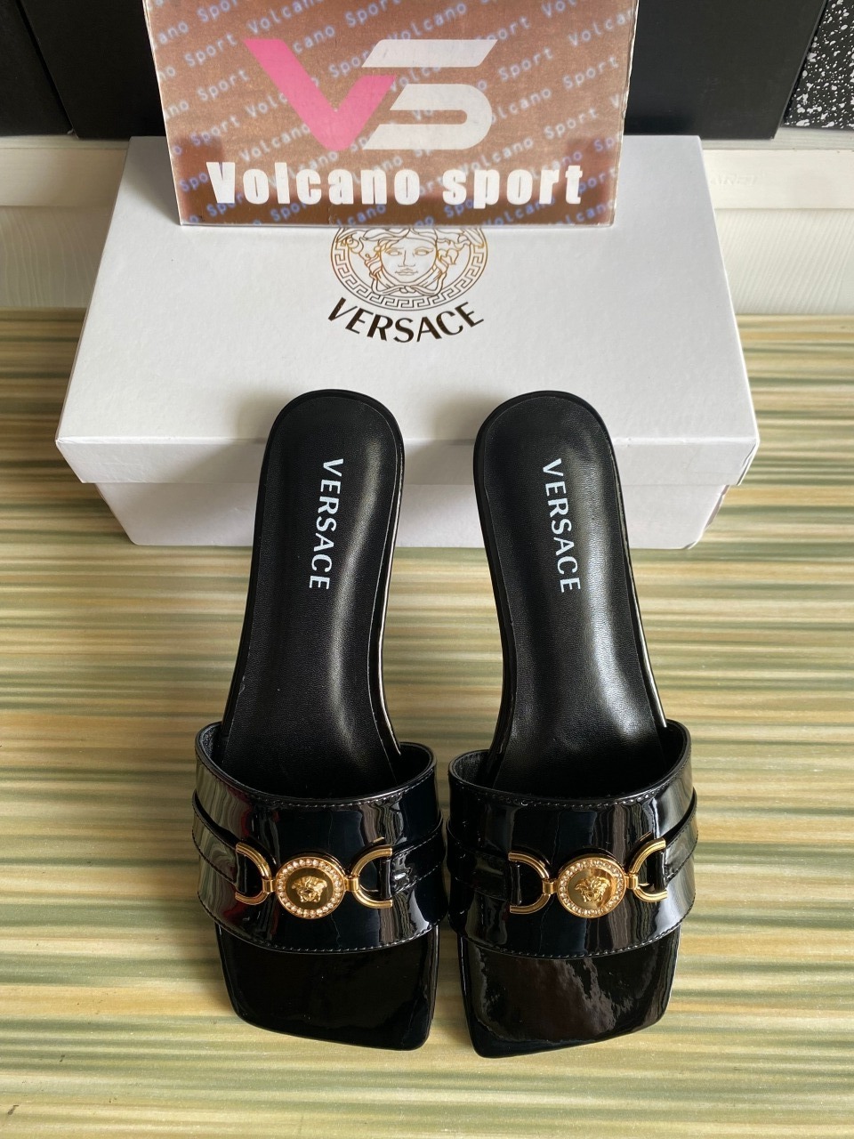 Versace La Medusa Patent Leather Sandal