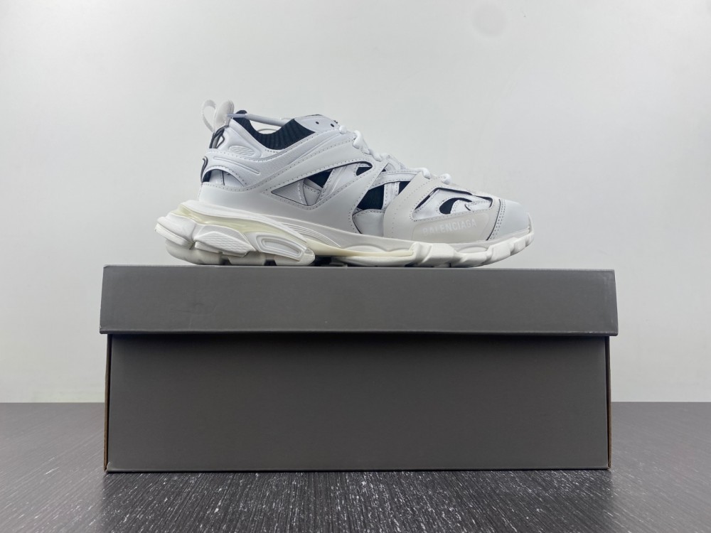 Balenciaga 3.0  736330 W3SKC 9010