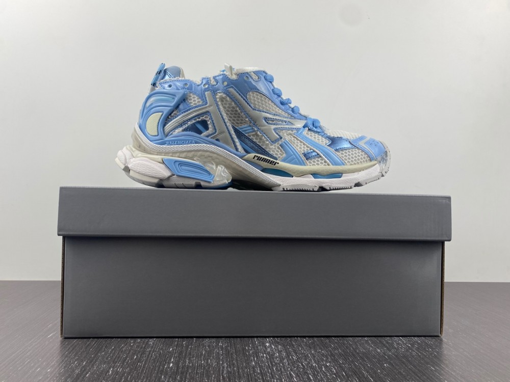 BALENCIAGA -Runner 677403 W3RB2 9744
