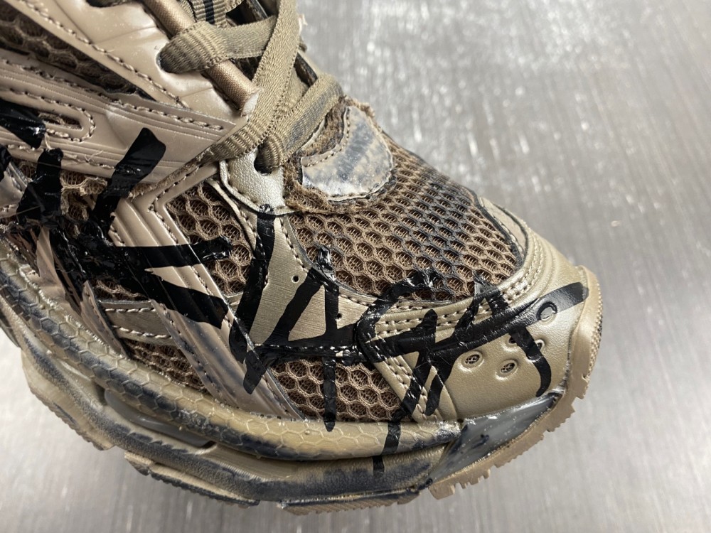 Balenciaga 677403-W3RBQ-2010