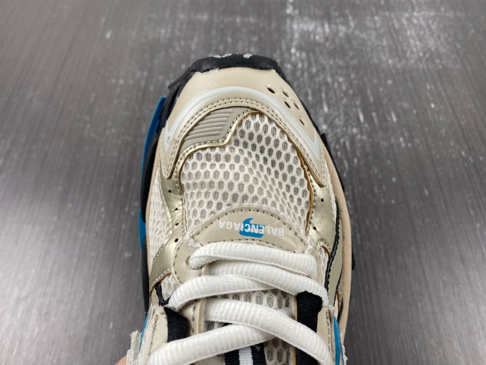 BALENCIAGA -Runner 677403 W2RB6 2028