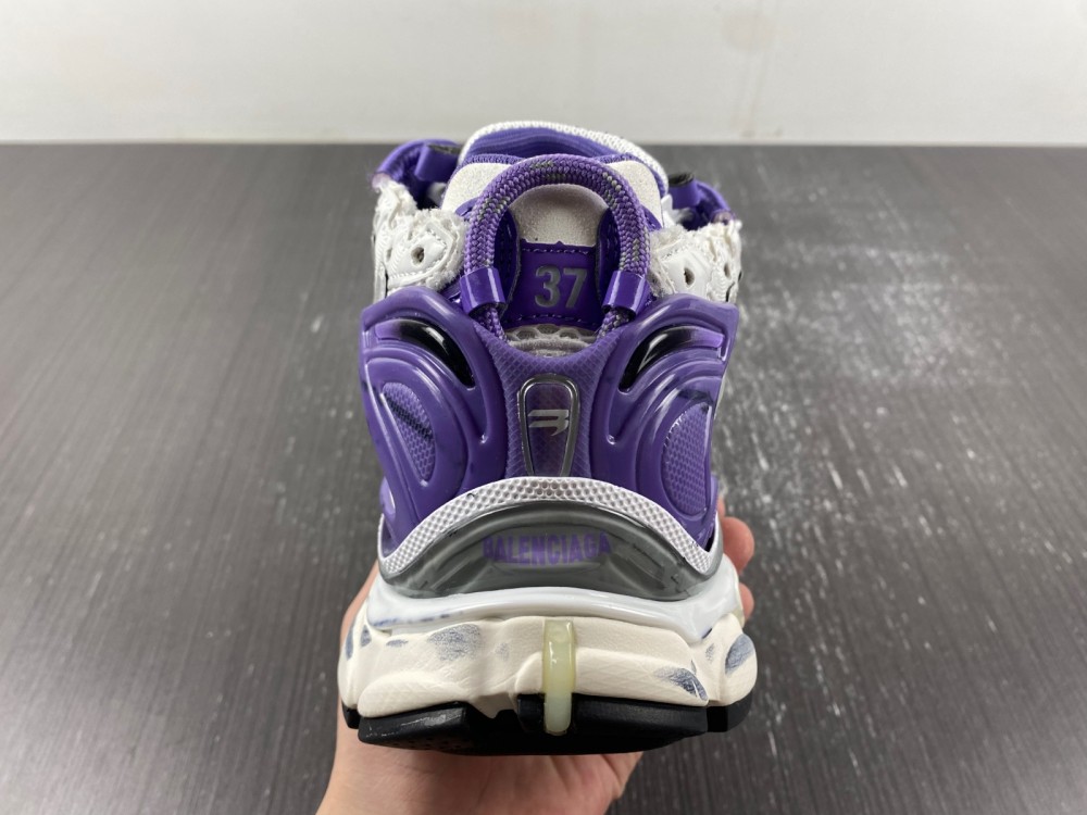 Balenciaga 677402-W3RB3-5901