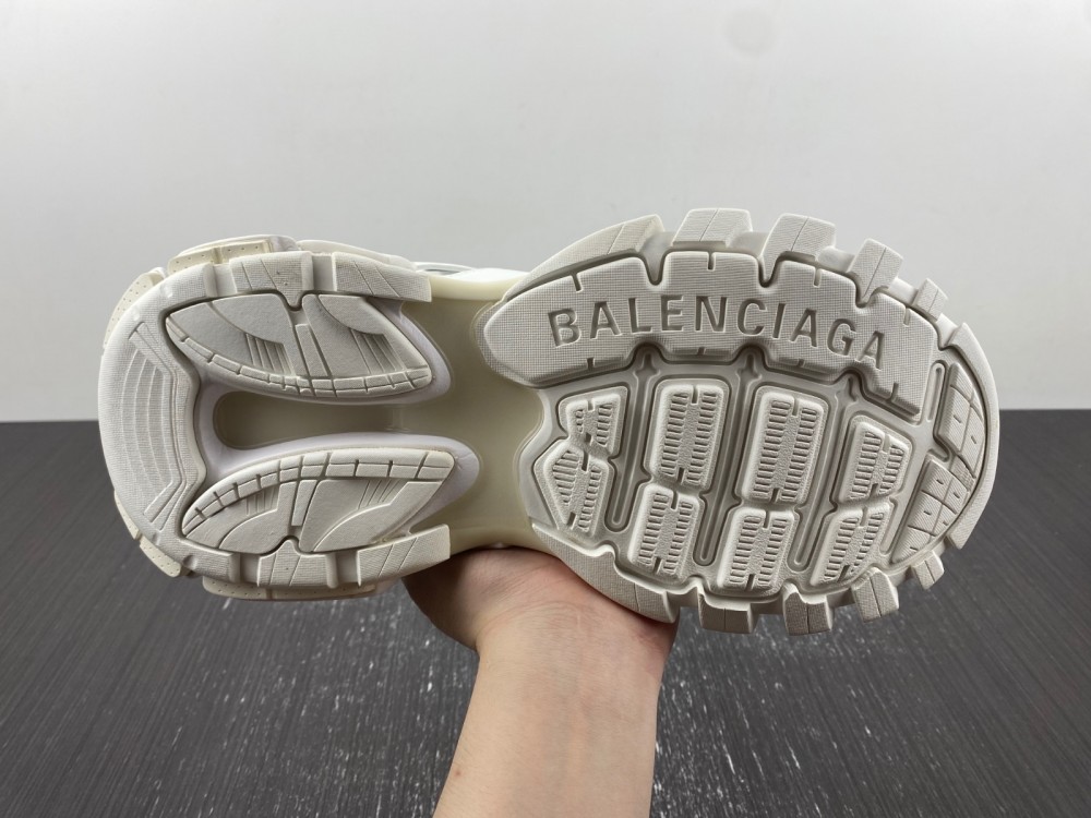 Balenciaga 3.0 542023 W3RM1 9081