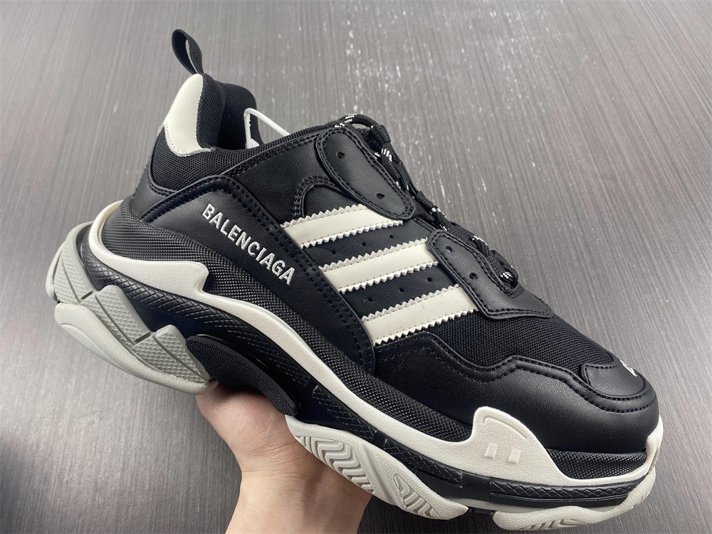 Balenciaga x adidas Triple S sneakers 'Black White