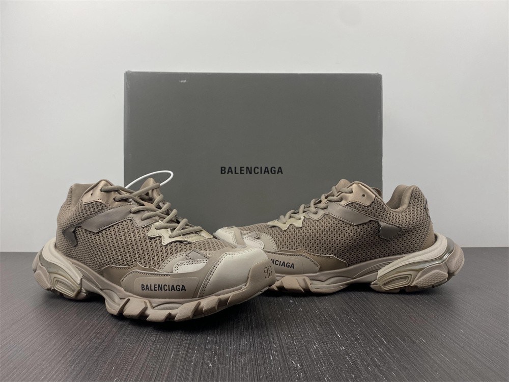 Track.3 Sneakers - Balenciaga - Beige Mix