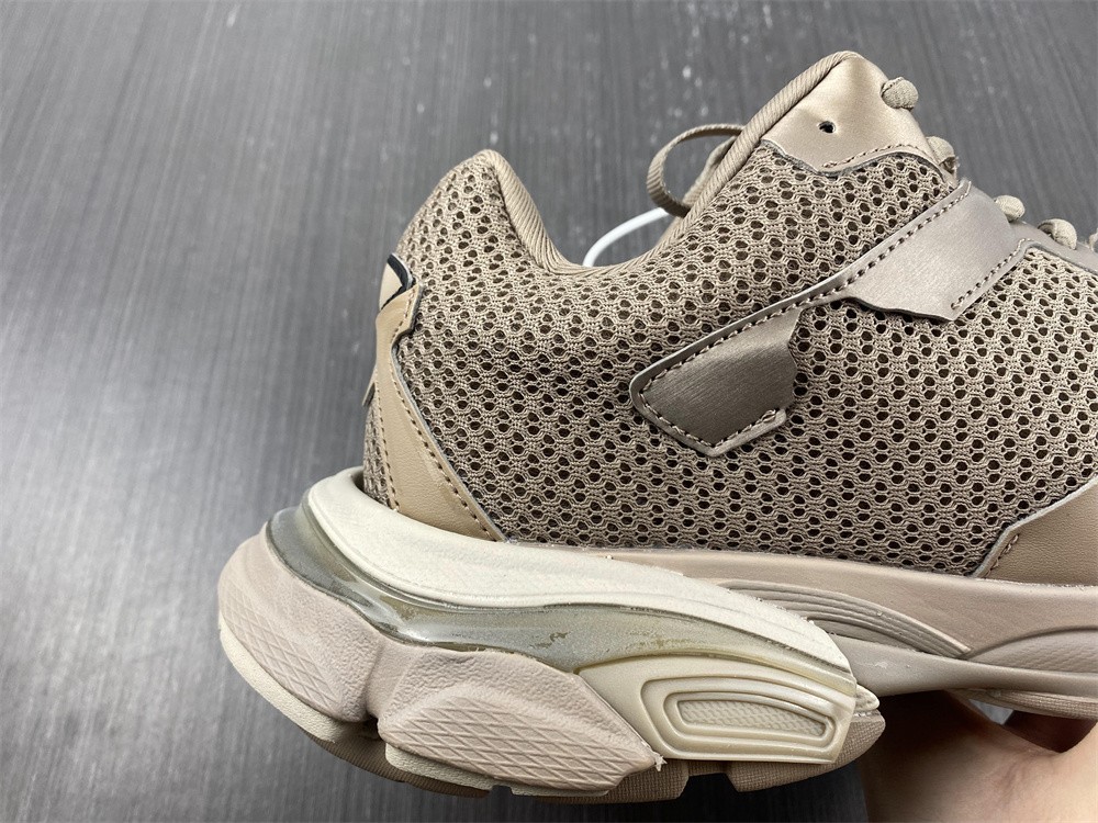 Track.3 Sneakers - Balenciaga - Beige Mix