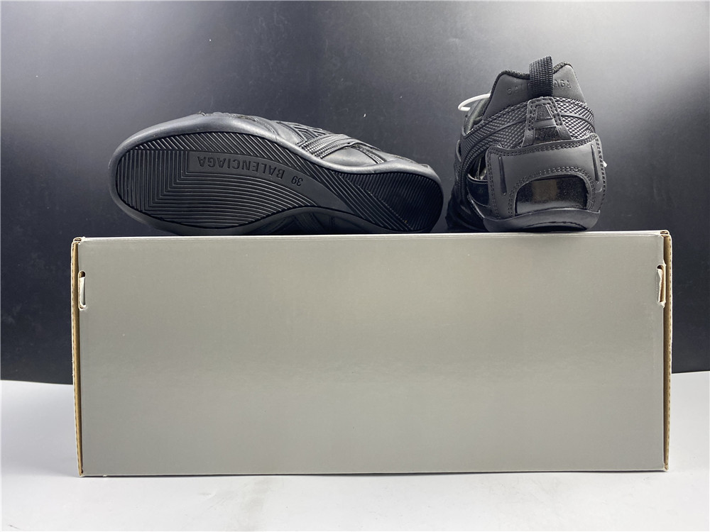 (WMNS) Balenciaga Drive Sneaker 'Triple Black' 624344W2FN11000