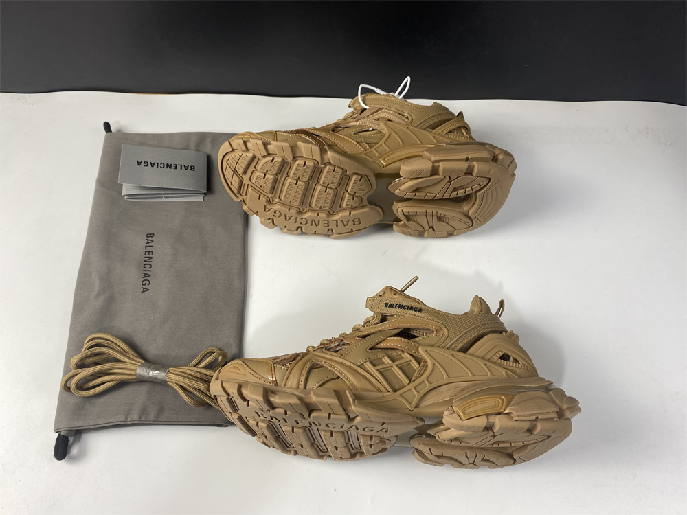 Balenciaga Women's Sneakers - Black/White