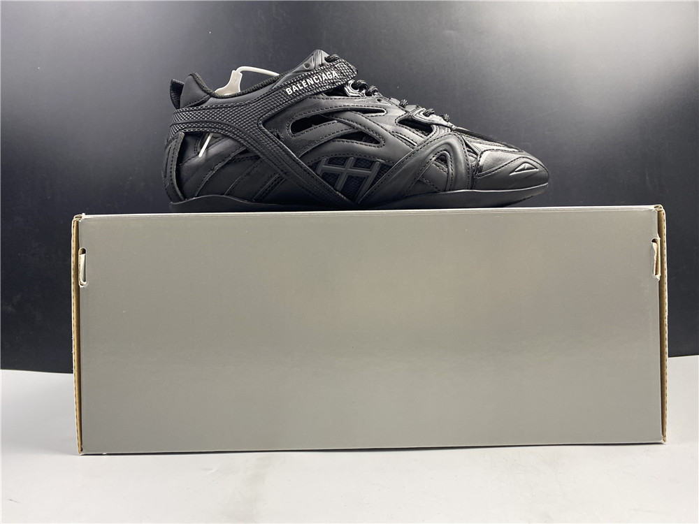(WMNS) Balenciaga Drive Sneaker 'Triple Black' 624344W2FN11000