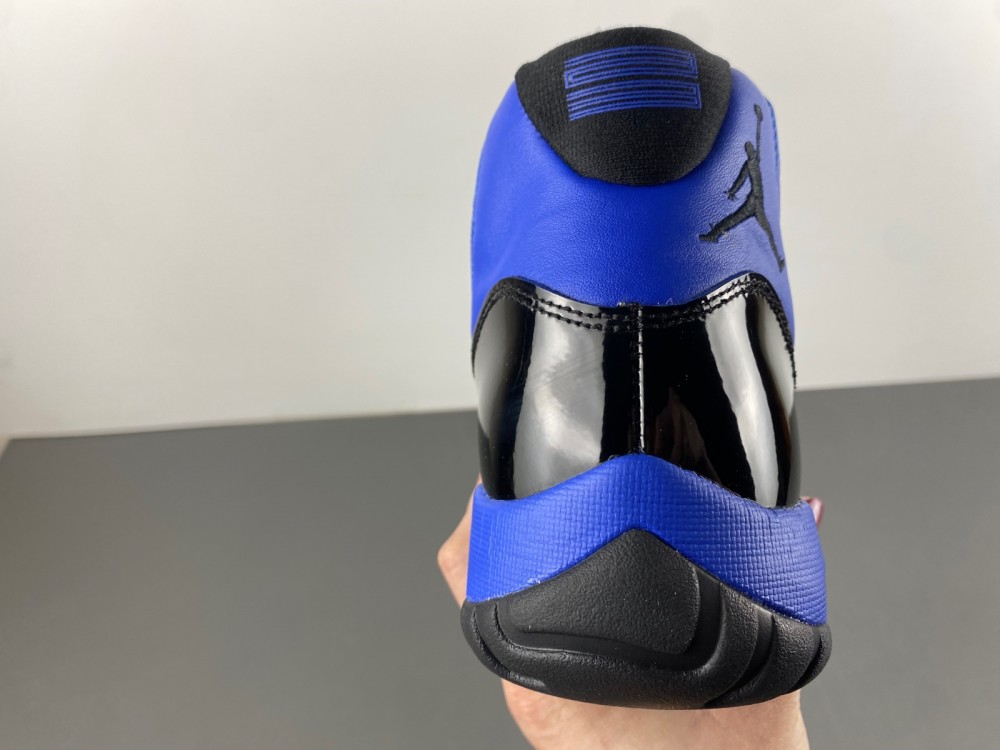 Air Jordan 11 CT8012-40