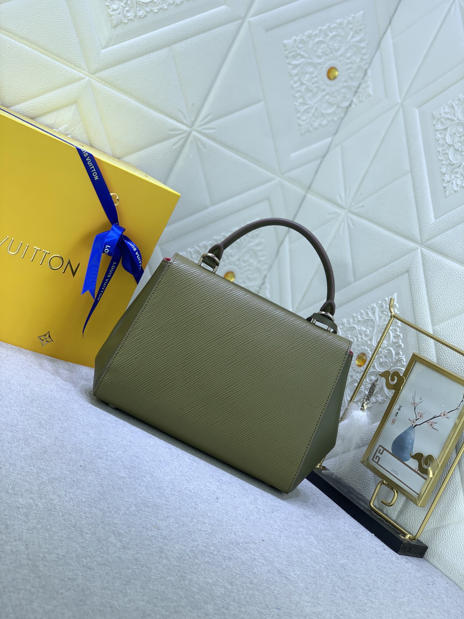 Louis Vuitton Cluny M58931 (12)