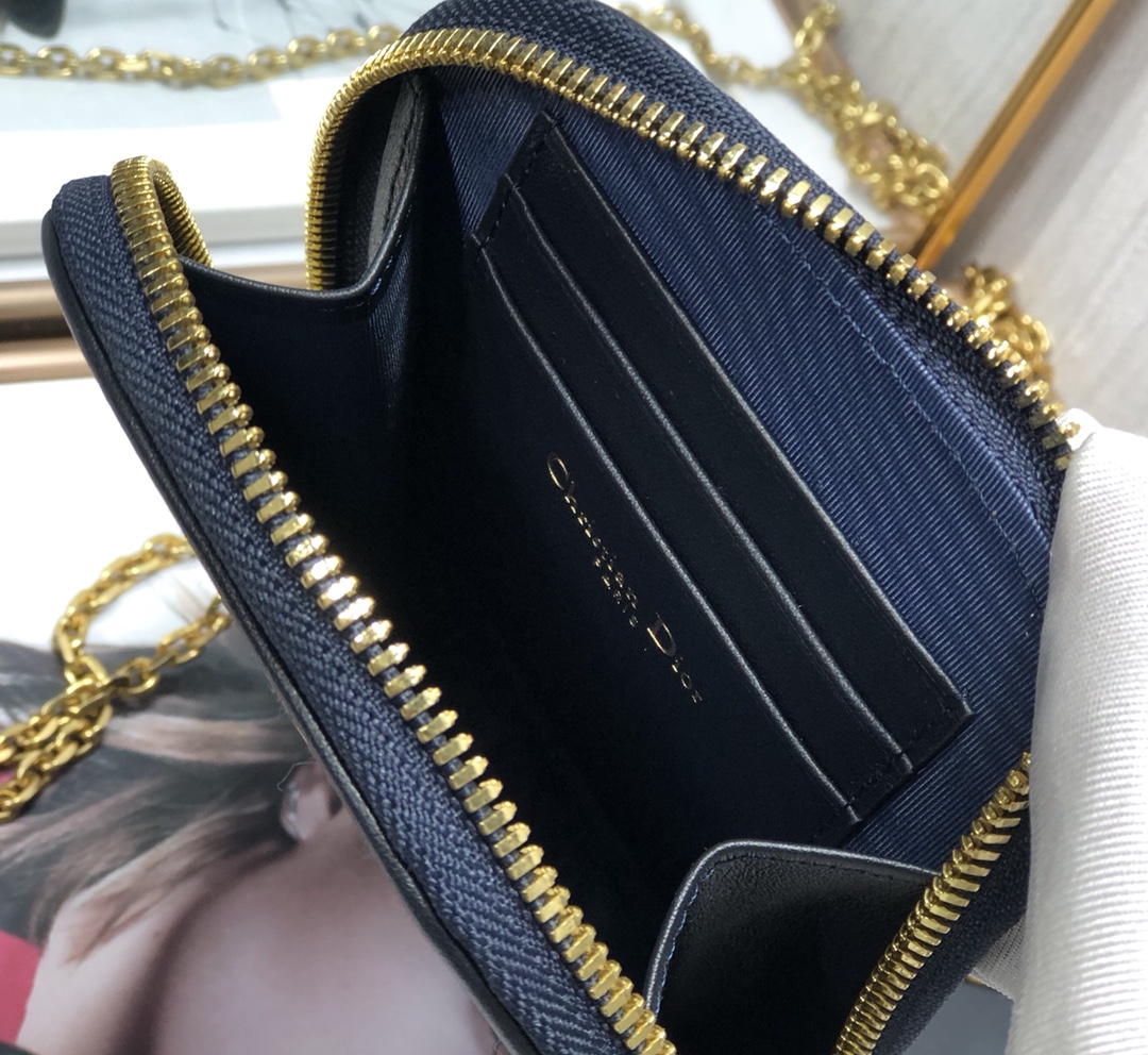 Dior 30 Montaigne 24 (5) 18x10.5x2.5cm