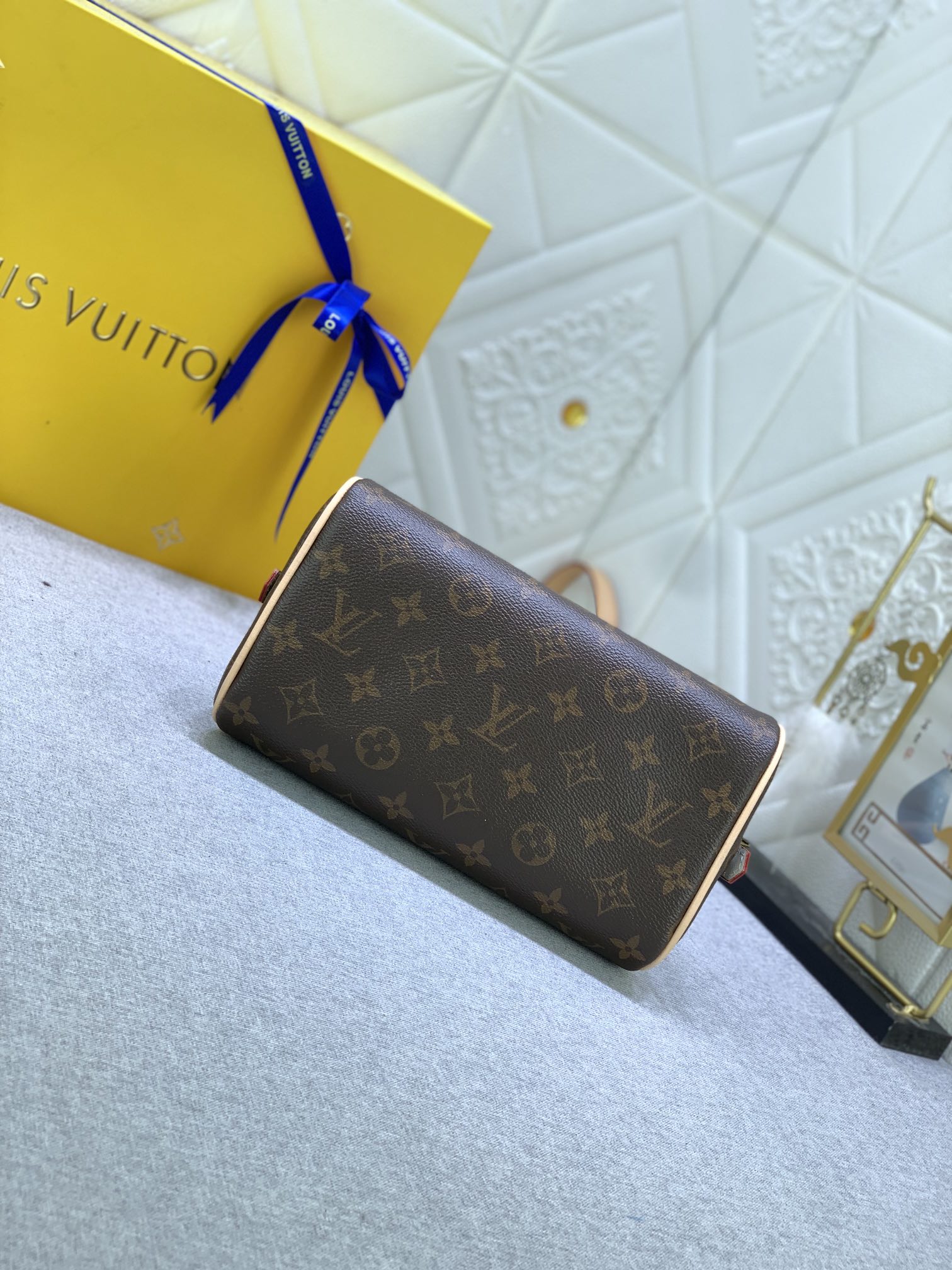 Louis Vuitton N41436 (3)