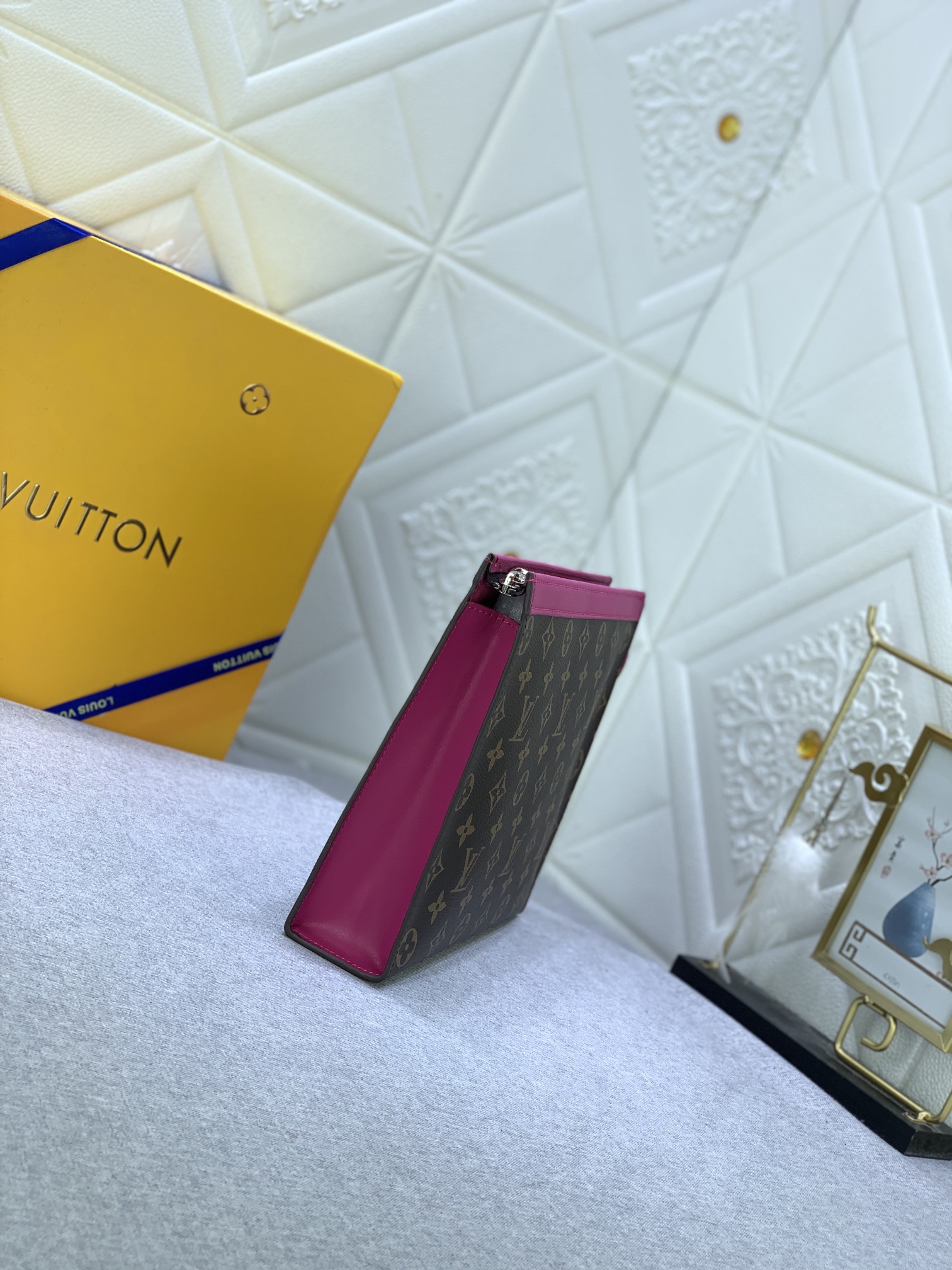 Louis Vuitton Pochette Voyage DnsNh M61692 (3) 27 x 21 x 6cm