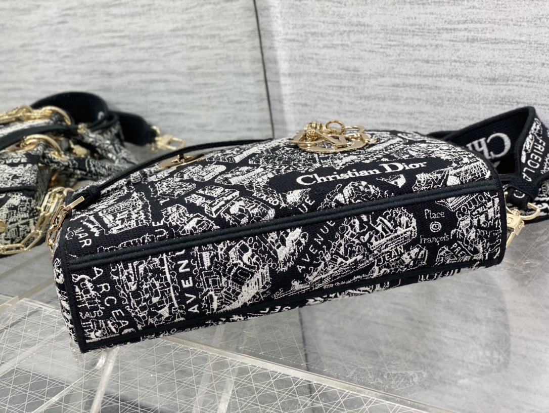 Dior 9250 (2) 9250 26*13.5*5cm