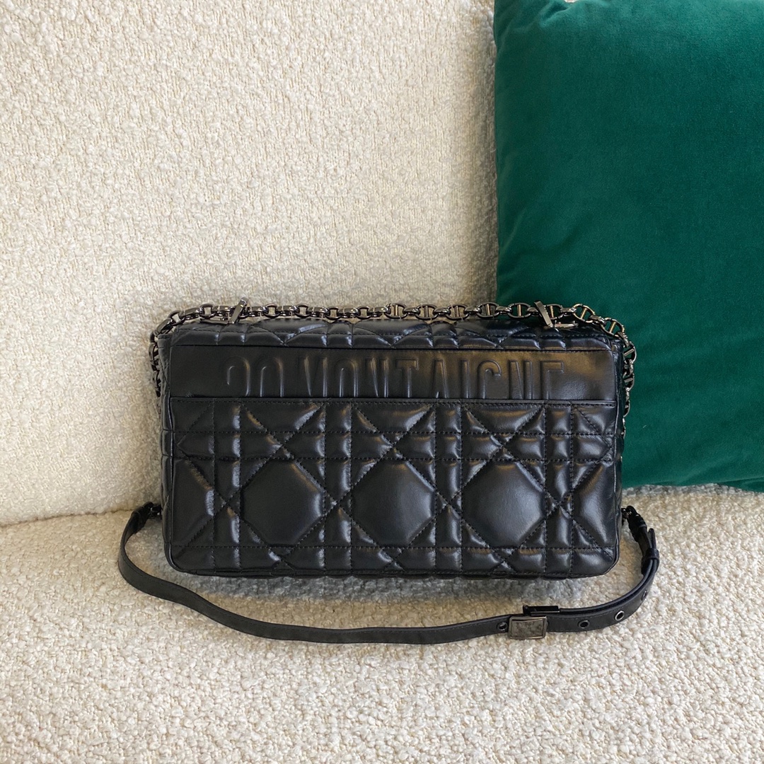 Dior Black