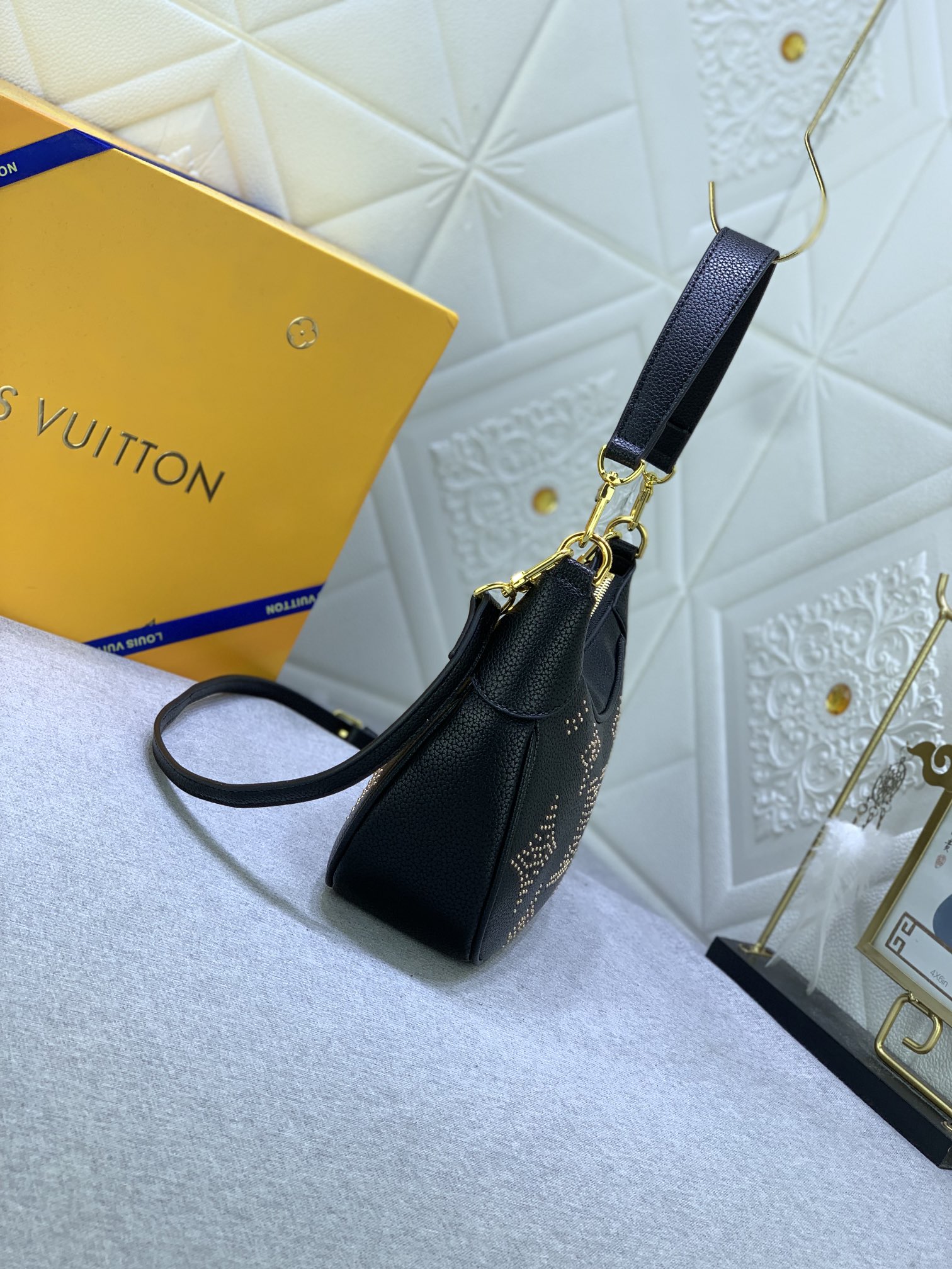Louis Vuitton Bagatelle M46735 24.0 x 18.0 x 7.0cm