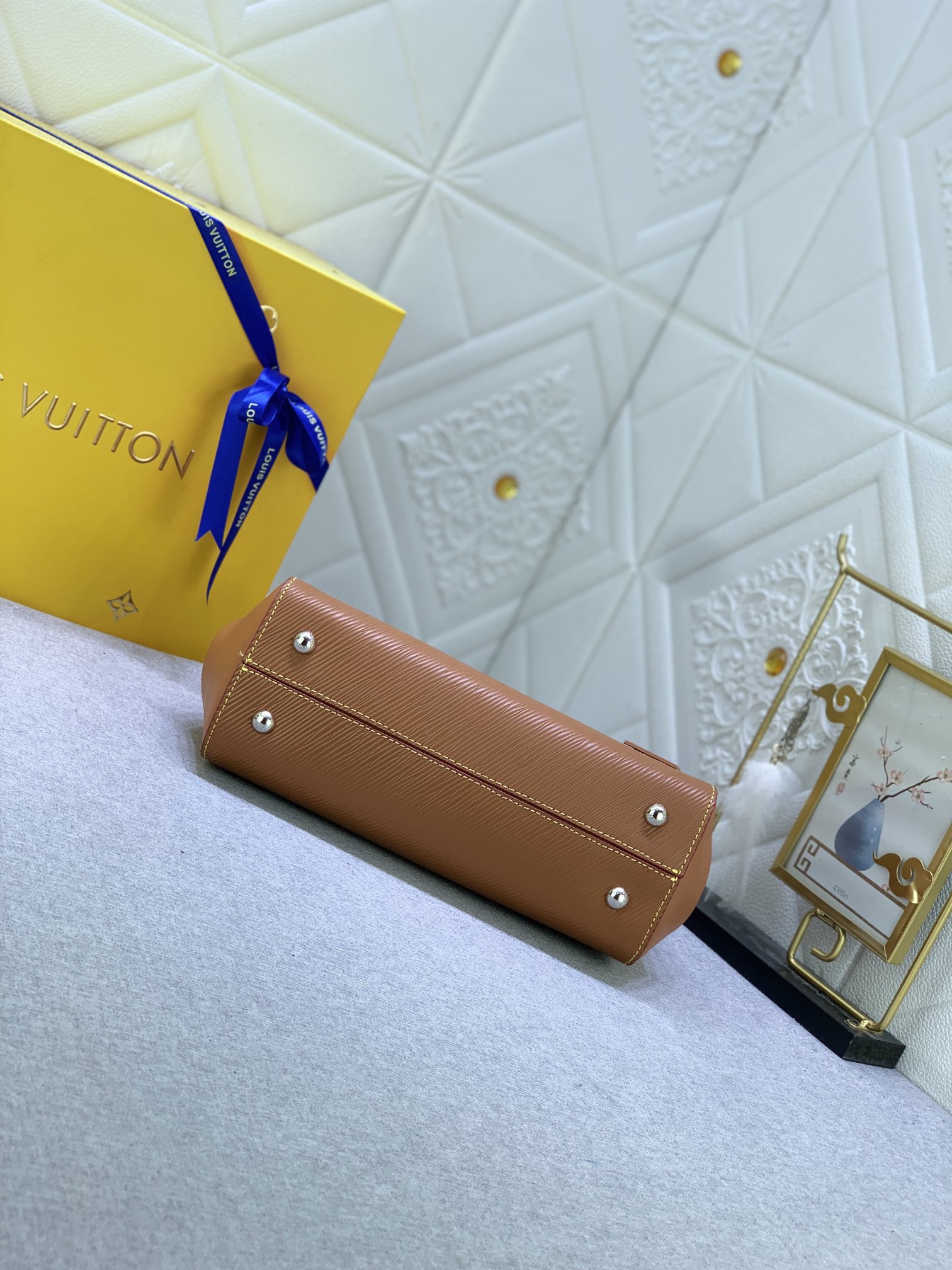 Louis Vuitton Cluny M58931 (6)