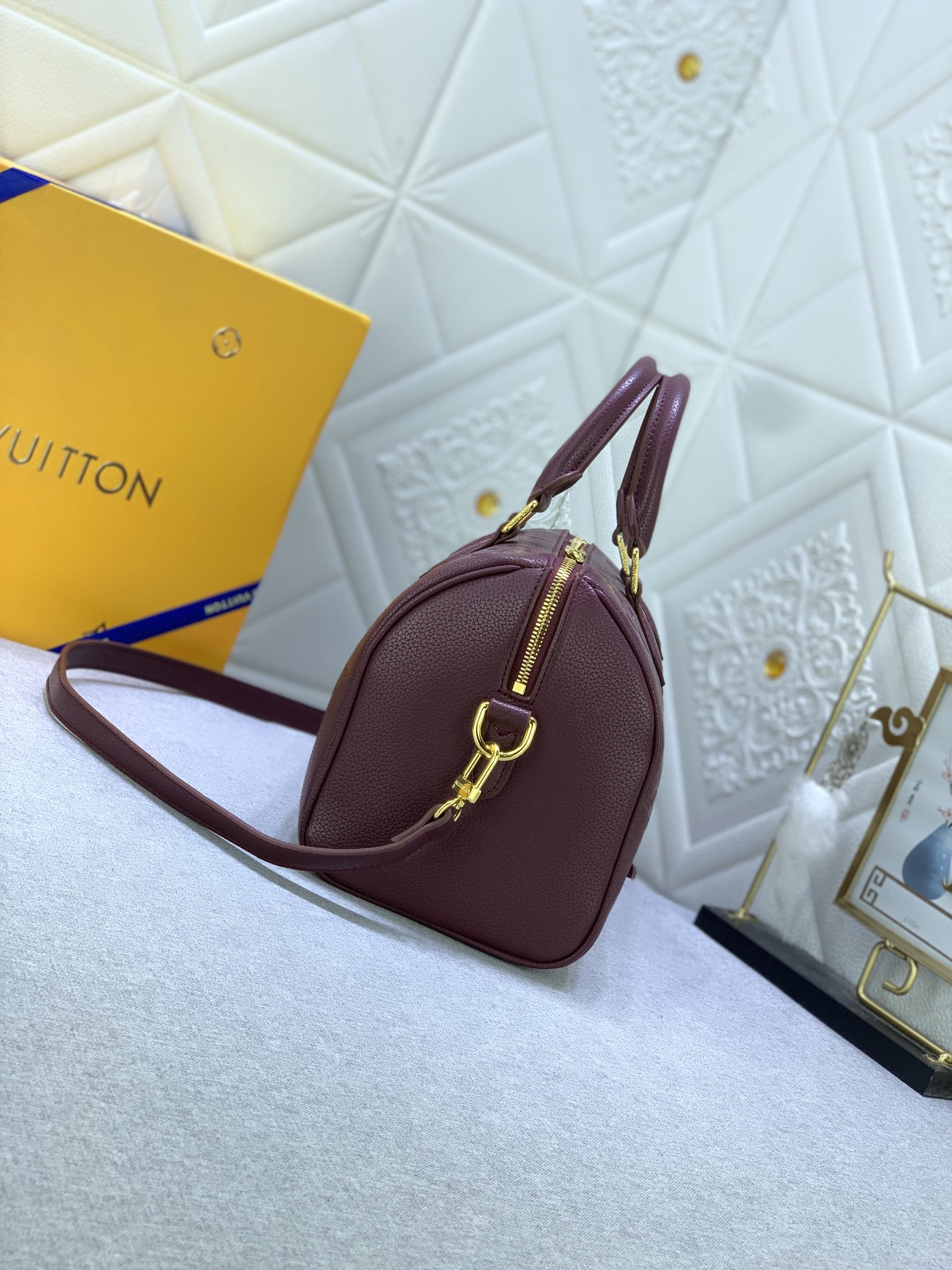 Louis Vuitton Speedy Bandoulière M59273 25.0 x 19.0 x 15.0cm