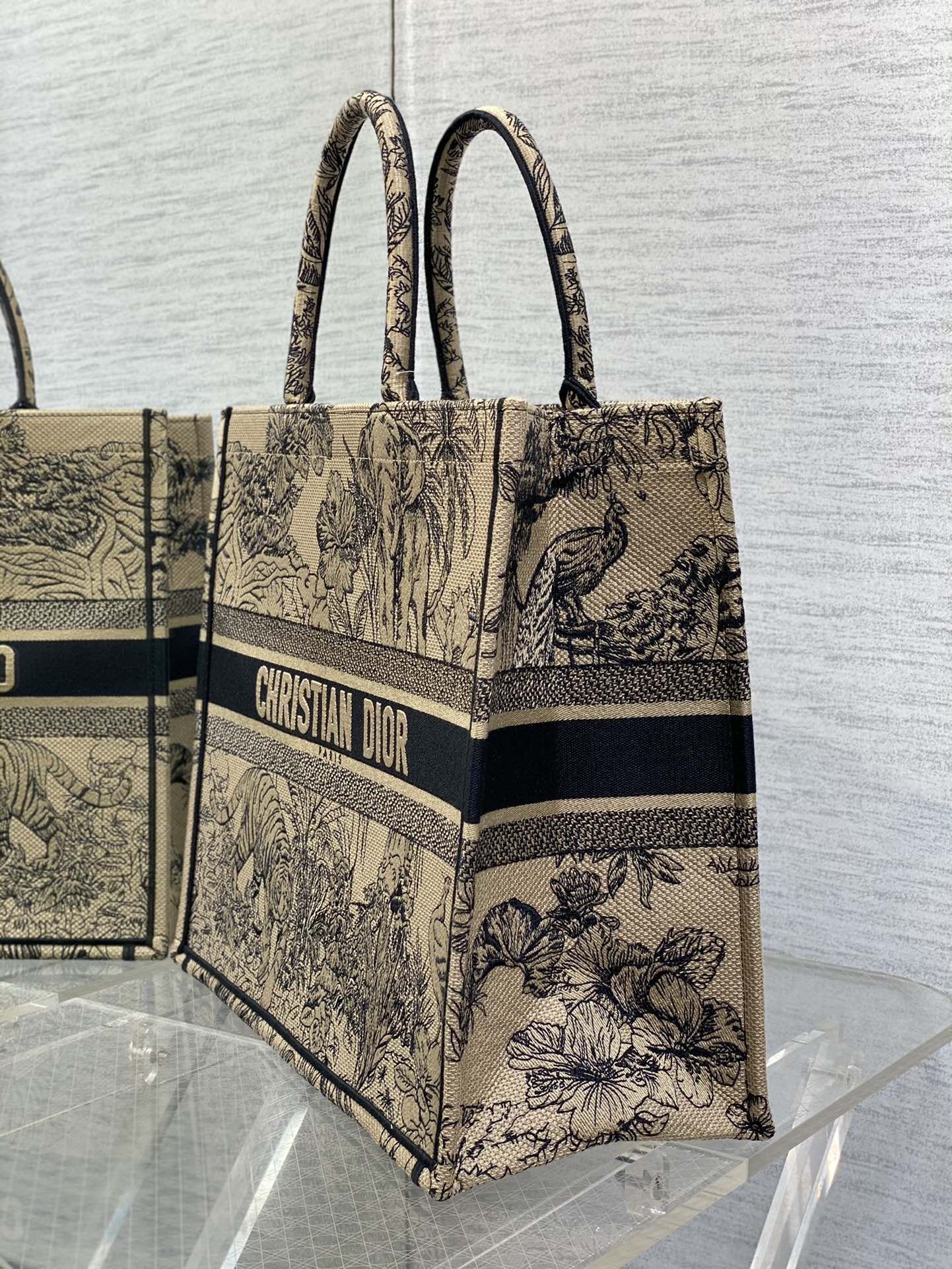 Dior Tote 1286 (2)