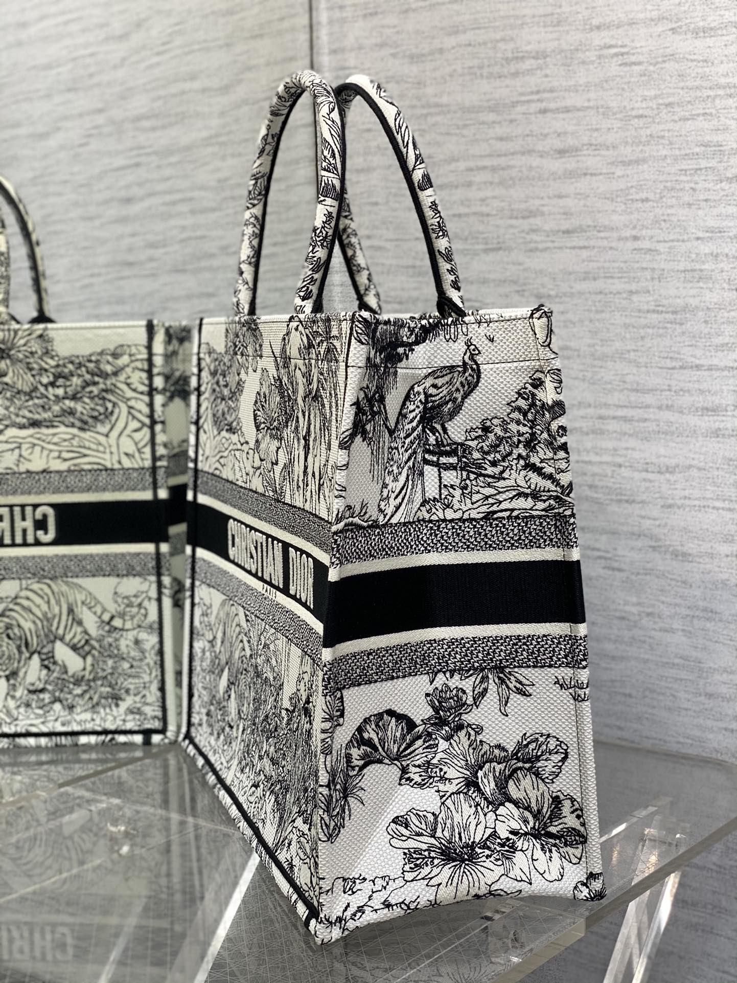 Dior Tote 1286 (18)