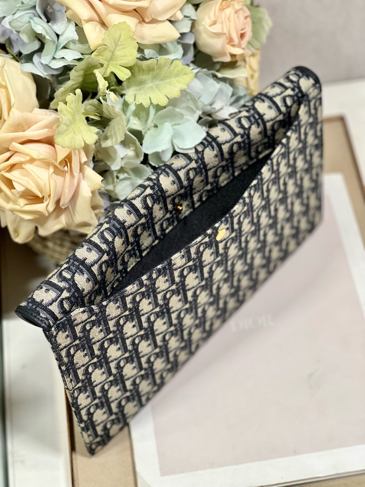 Dior 30 MONTAIGNE AVENUE 2191 (2) 30×18×2cm