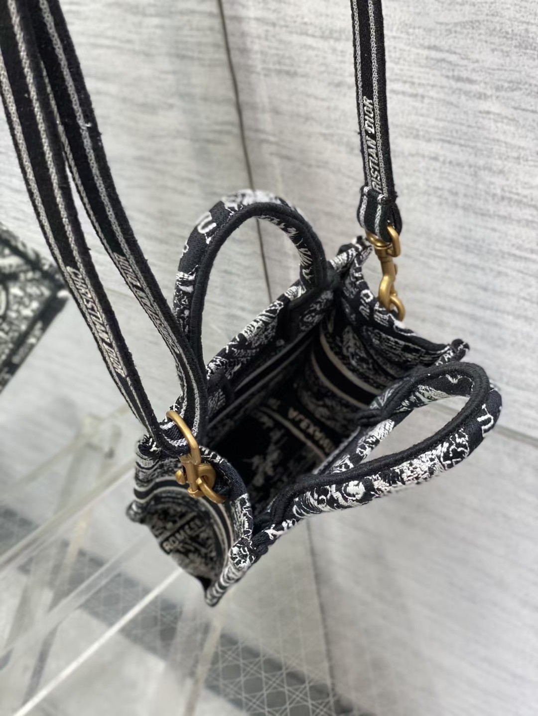 Dior Tote 3 (34) 13.5*5*18cm