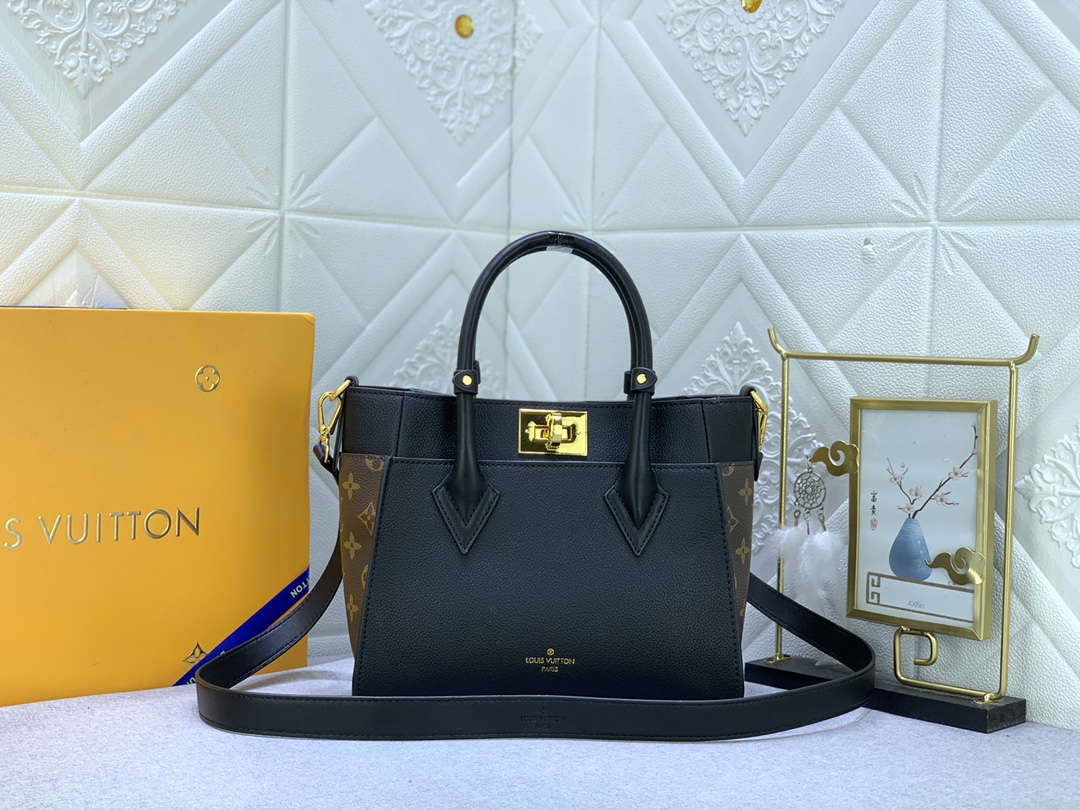 Louis Vuitton ON MY SIDE M57728 (2) 25 x 20 x 12 cm