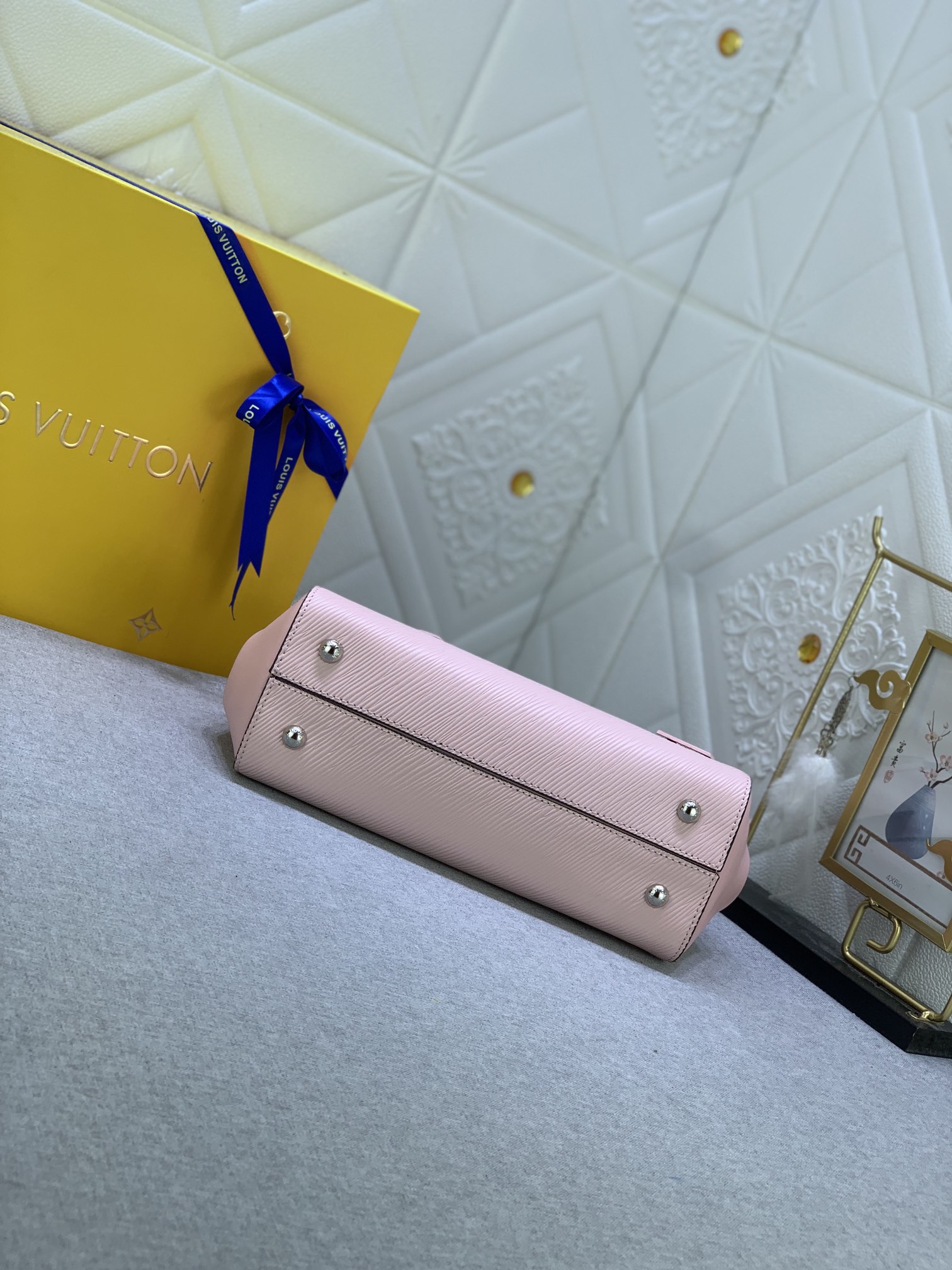 Louis Vuitton Cluny M58931 (2)