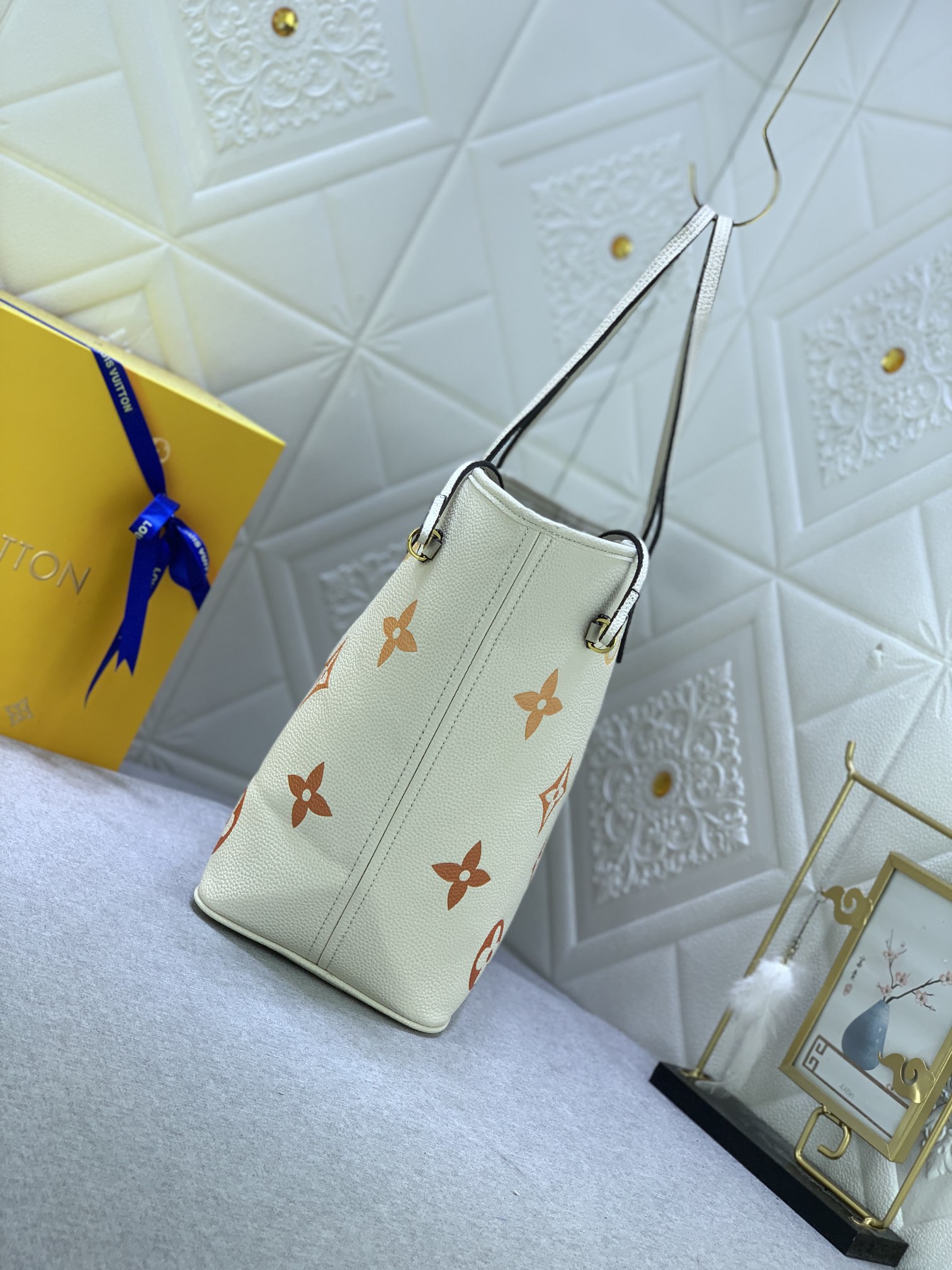 Louis Vuitton  Neverfull M46516 (3) 31.0 x 28.0 x 14.0cm