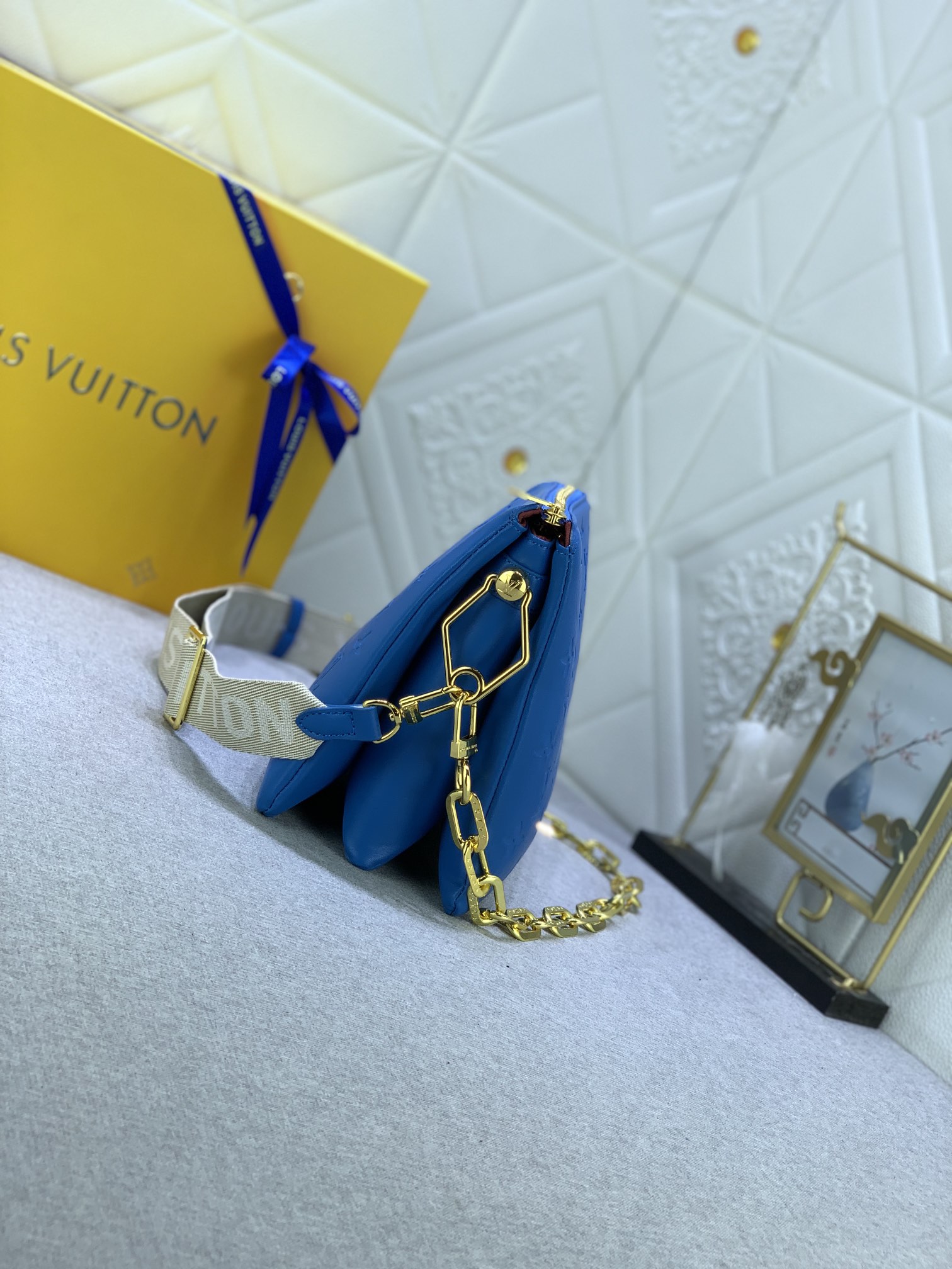 Louis Vuitton  Mini Soft Trunk M22398 (7) 18.5 x 13.0 x 8.0cm