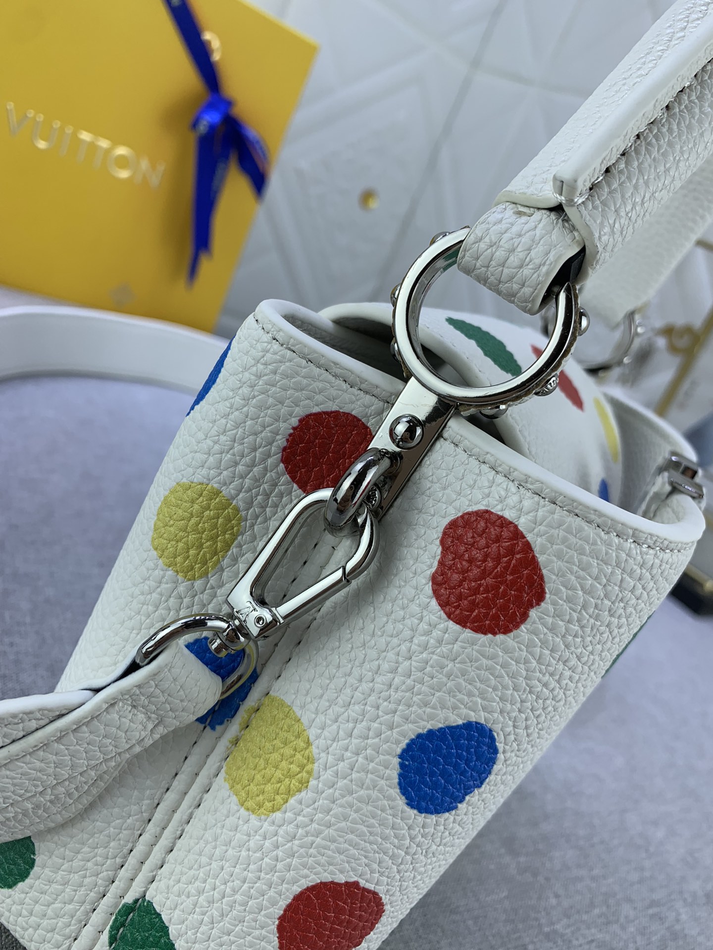 Louis Vuitton x YK Capucines M21663 (4) 31.5x20x11cm