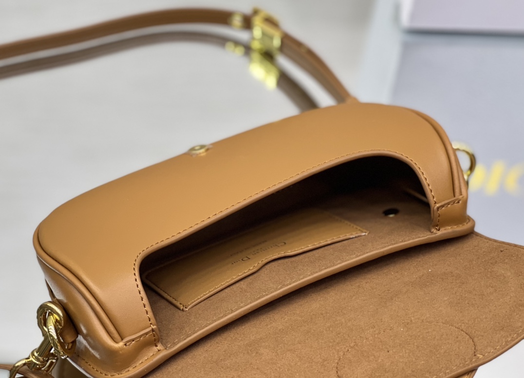 Dior Bobby 9327 (6) 21*5*12cm